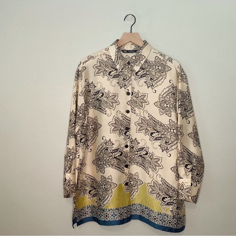 Zara Cream and Blue Blouse with Artistic Pattern